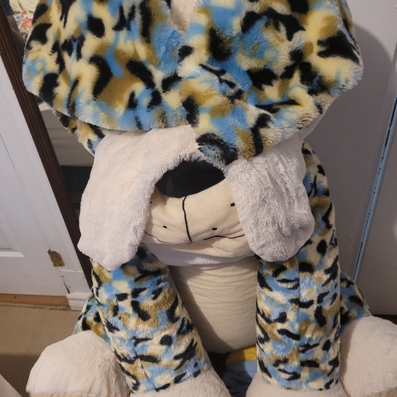 Big Teddy 🧸 bear - Picture 2 of 3